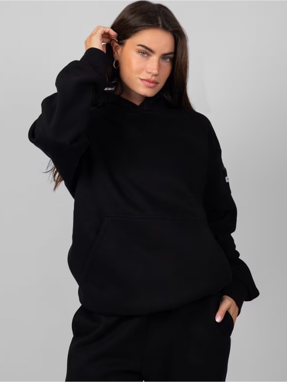 Travel Essentials Hoodie in Obsidian | Oversized Small **Matching Pants Avail. 🖤